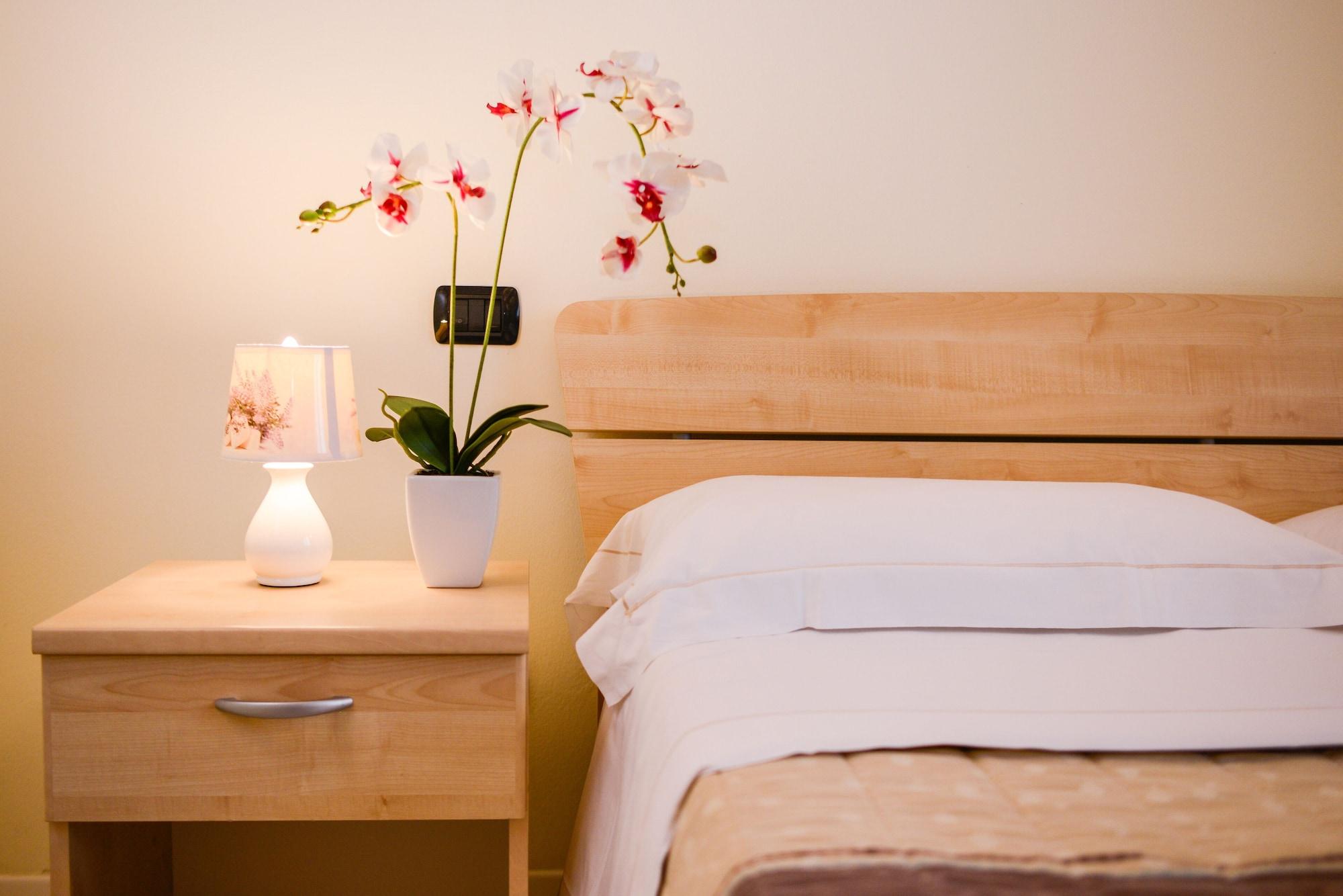 AHG Donna Silvia Hotel Wellness&SPA Manerba del Garda Exterior foto